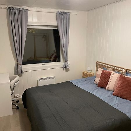 Centrally Located Apartment With 2 Bedrooms And Free Parking Tromsø Exterior foto